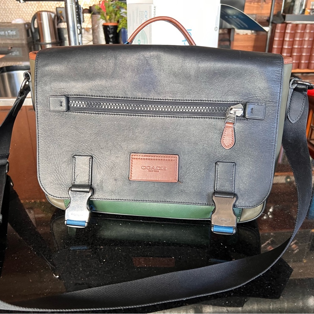 Coach messenger bag